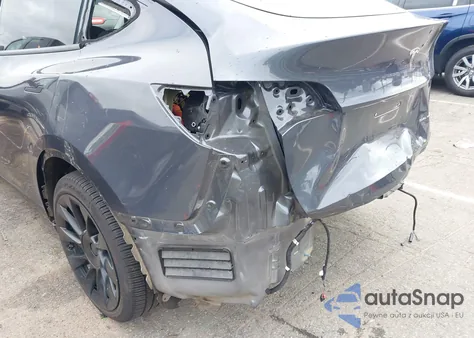 2021 Tesla Model Y Long Range Dual Motor All-Wheel Drive from USA, damaged, VIN 5YJYGAEE0MF299151